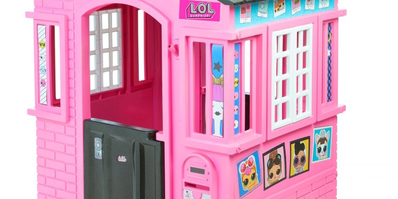 L.O.L. Surprise! Cottage Playhouse with Glitter $110.00